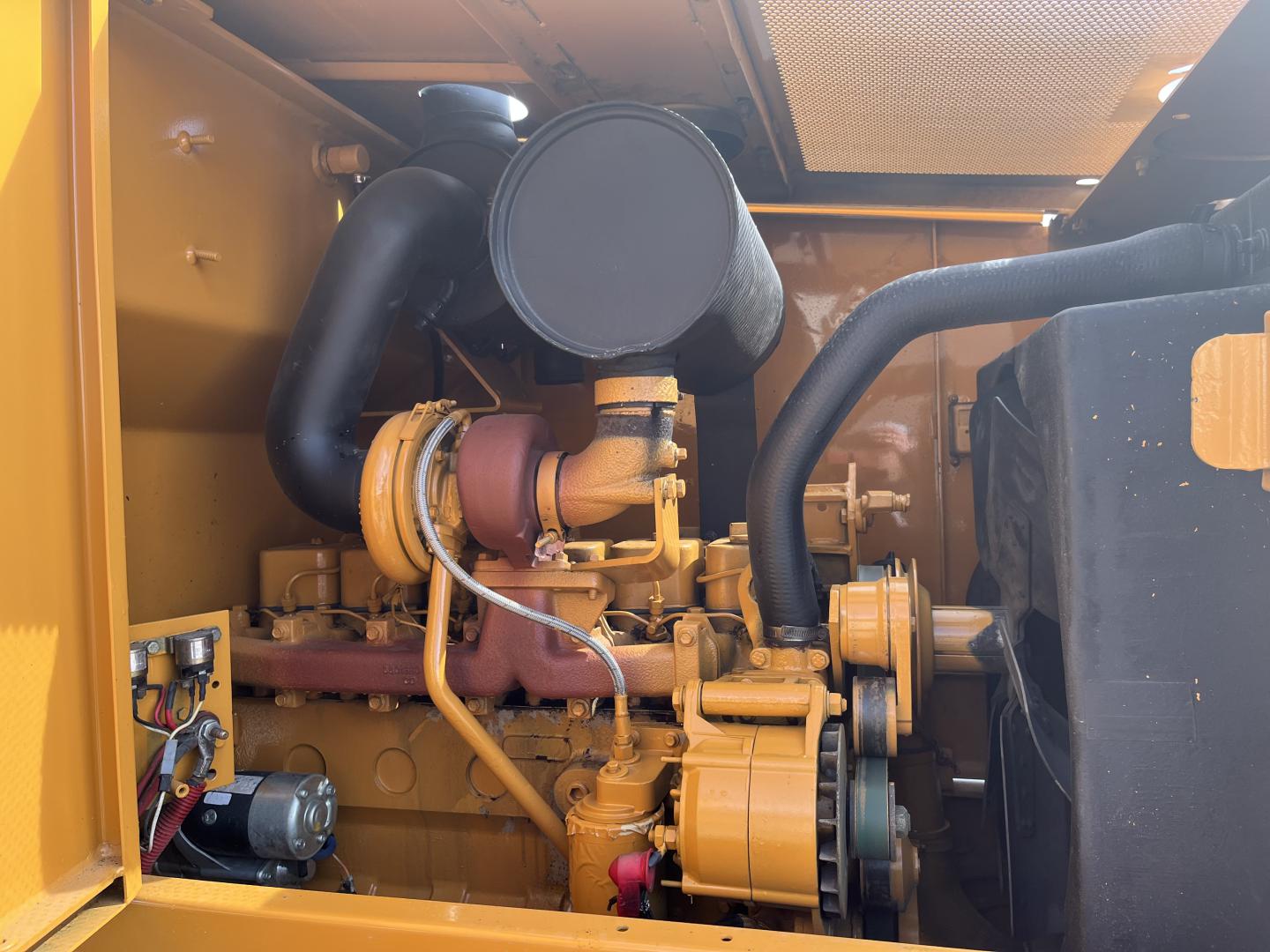 ./imagenes/INVOICE/2019/16742/CARGADOR FRONTAL CASE 621B (21).JPG